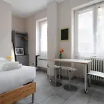 Hostmate - - Sammartini's Studio- Lägenhet