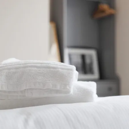 Apartment Hostmate - - Sammartini's Studio- *