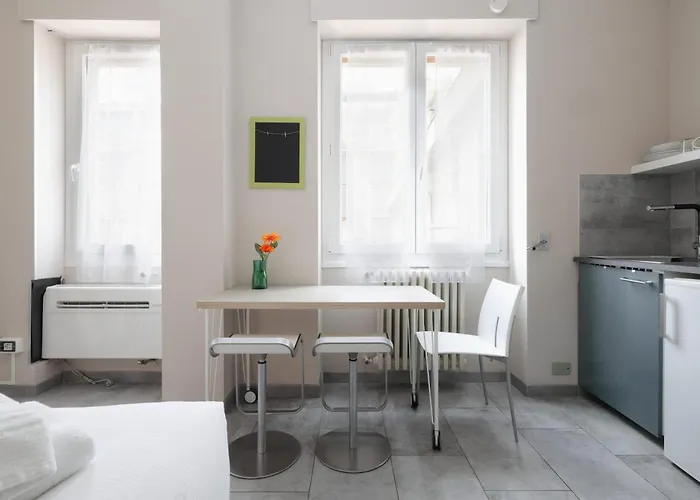 Hostmate - - Sammartini's Studio- Apartment Mailand