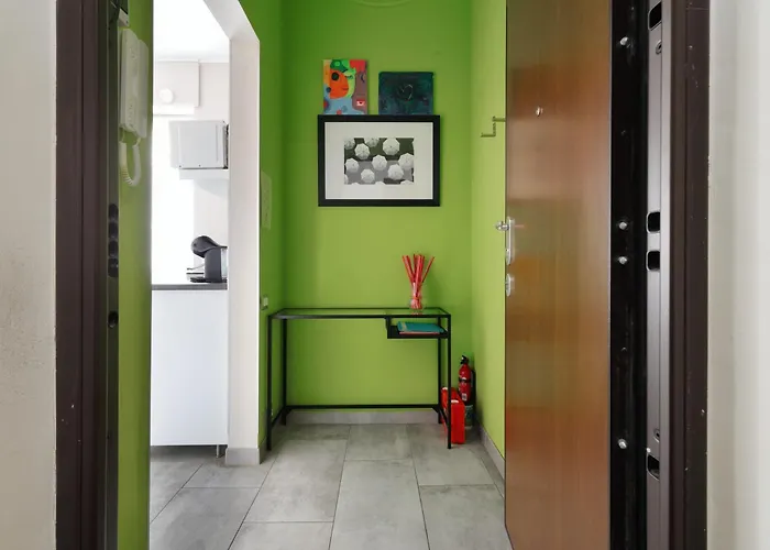 Apartment Hostmate - - Sammartini's Studio- Mailand